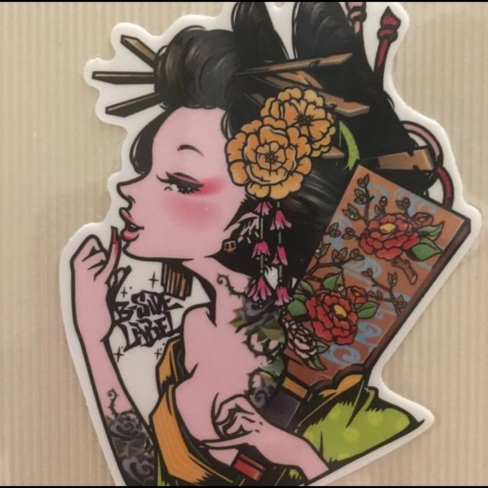 Meet your Posher, Lisa